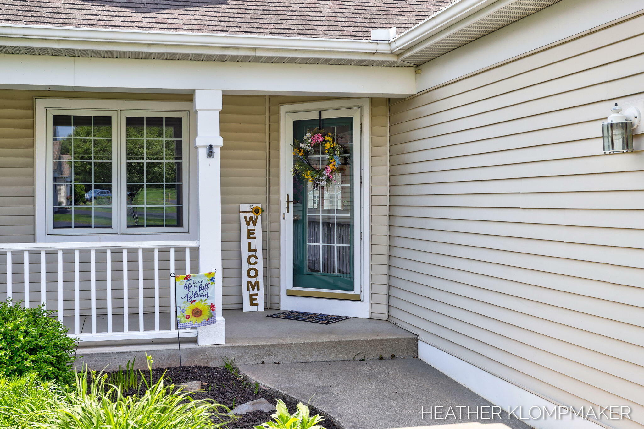 Property Photo:  8878 N Peninsula Court  MI 49464 