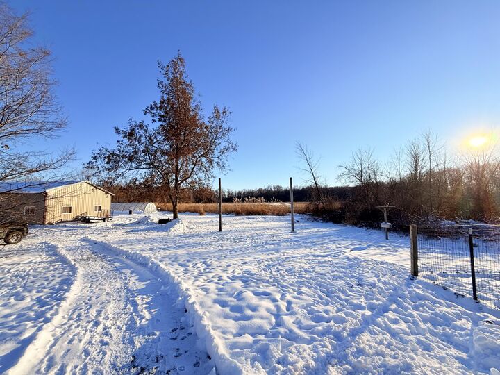 Property Photo:  9159 Moreland Road  MI 49249 