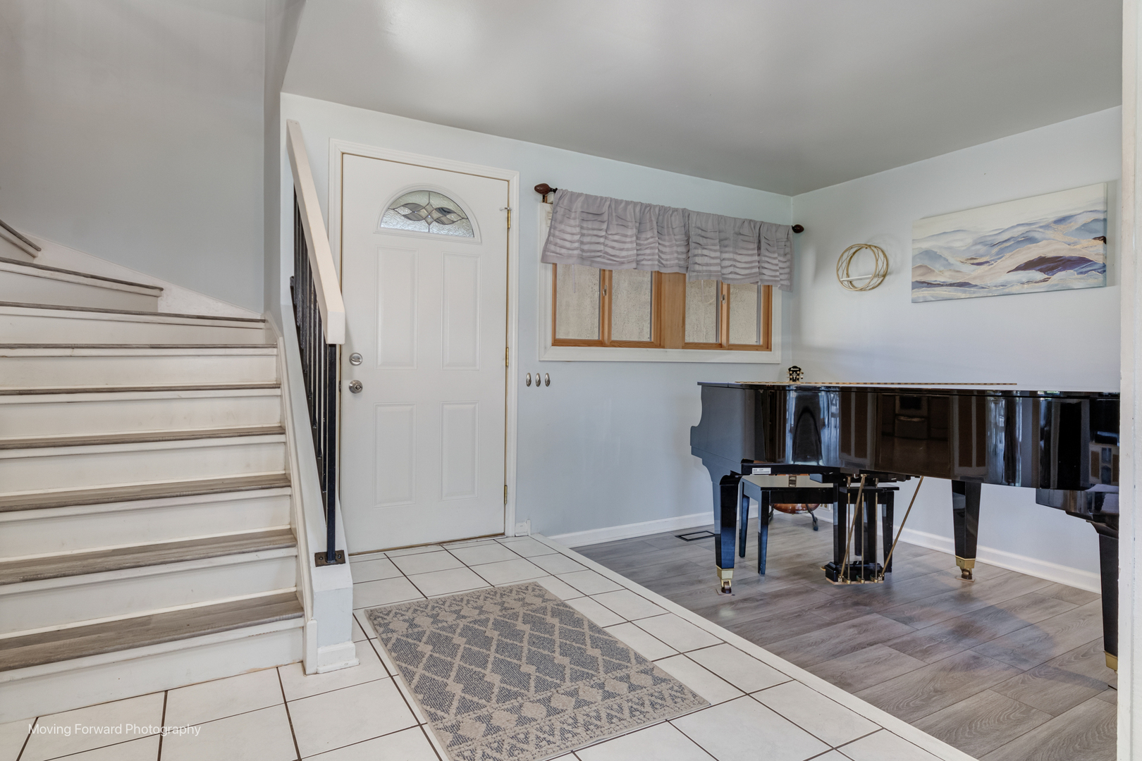 Property Photo: 13 Sweetwood Court IL 60525