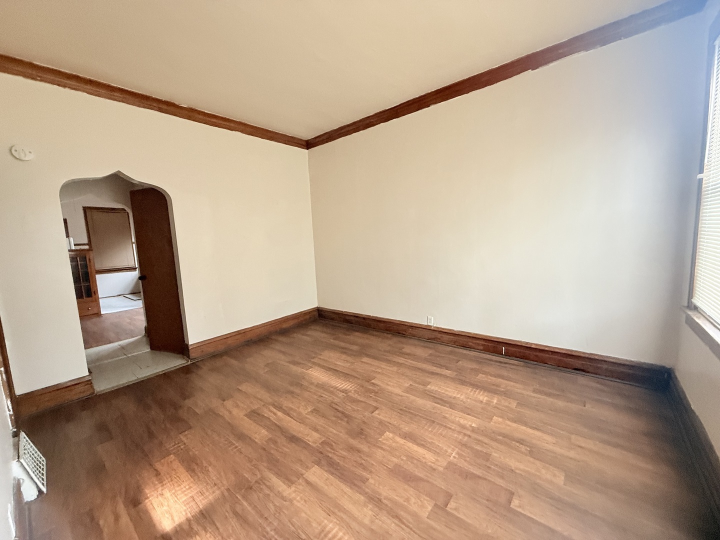 Property Photo: 4451 S Shields Avenue IL 60609