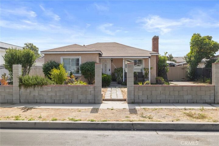 Property Photo:  8054 Rhodes Avenue  CA 91605 