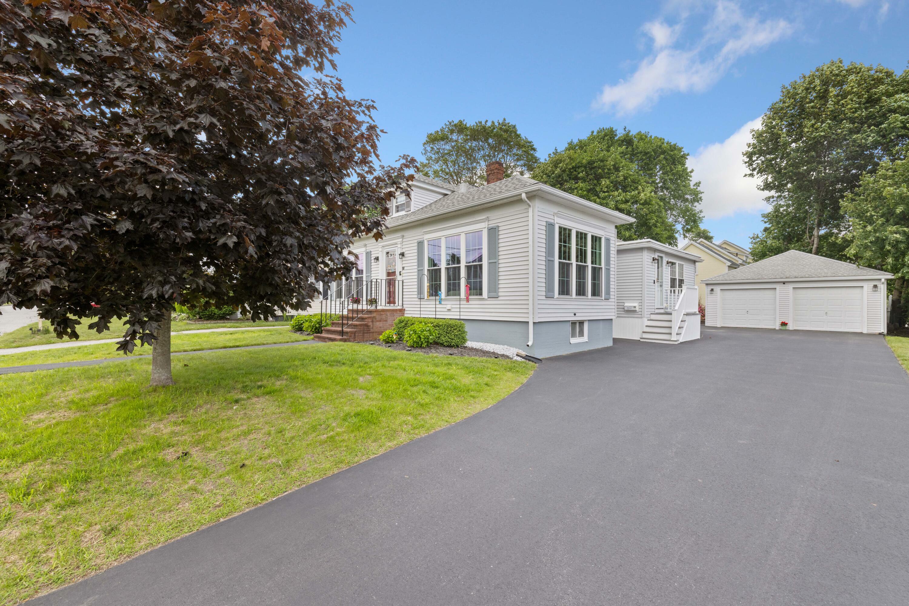 Property Photo: 25 Harding Street ME 04005