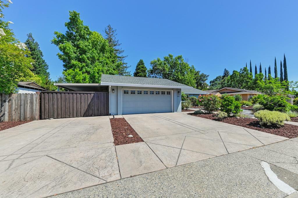 Property Photo:  307 Diamond Oaks Road  CA 95678 