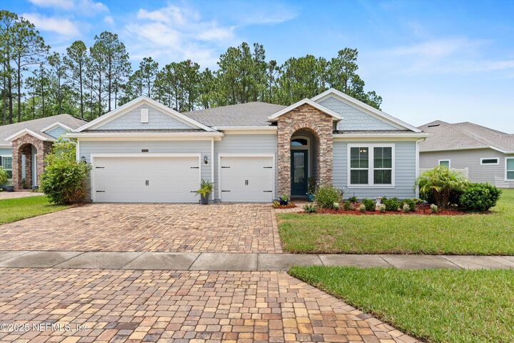 Property Photo:  3024 Las Calinas Boulevard  FL 32095 