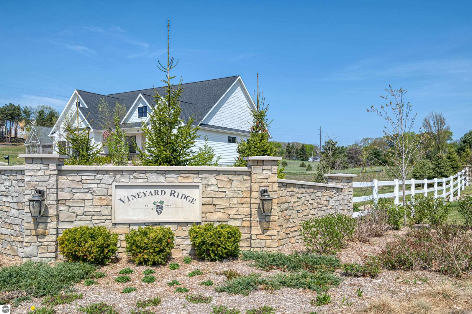 Property Photo:  154 Vineyard Ridge Drive  MI 49686 