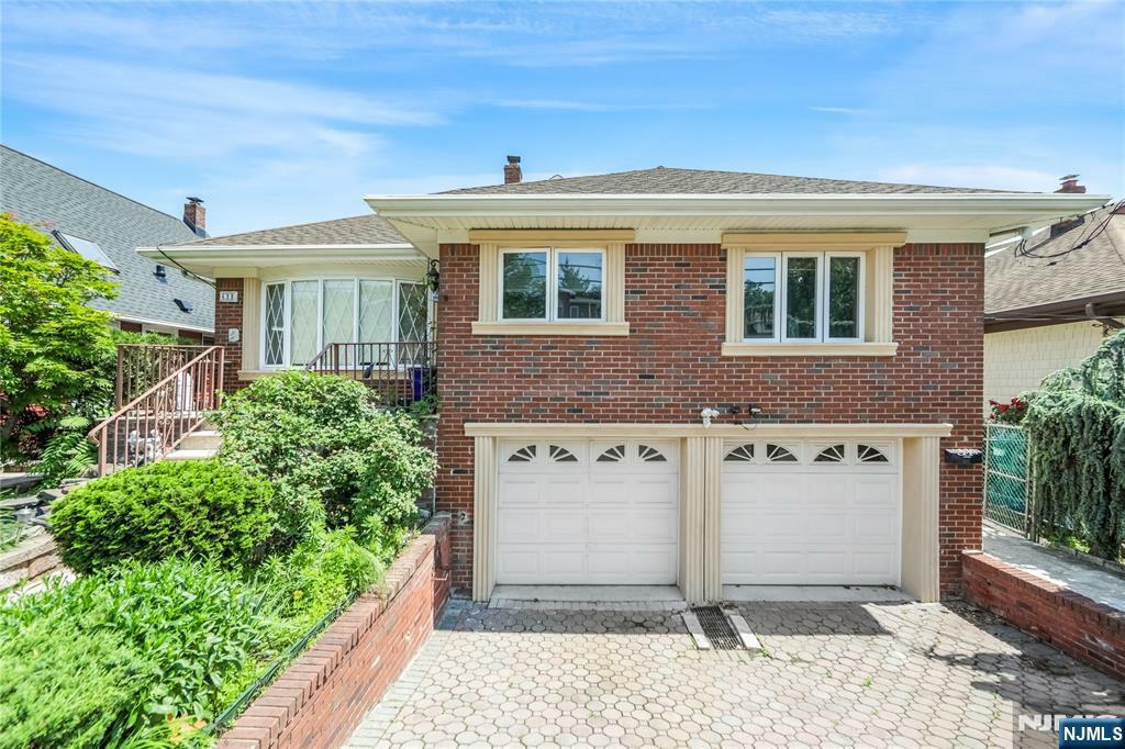 699 Elm Avenue  Ridgefield NJ 07657 photo