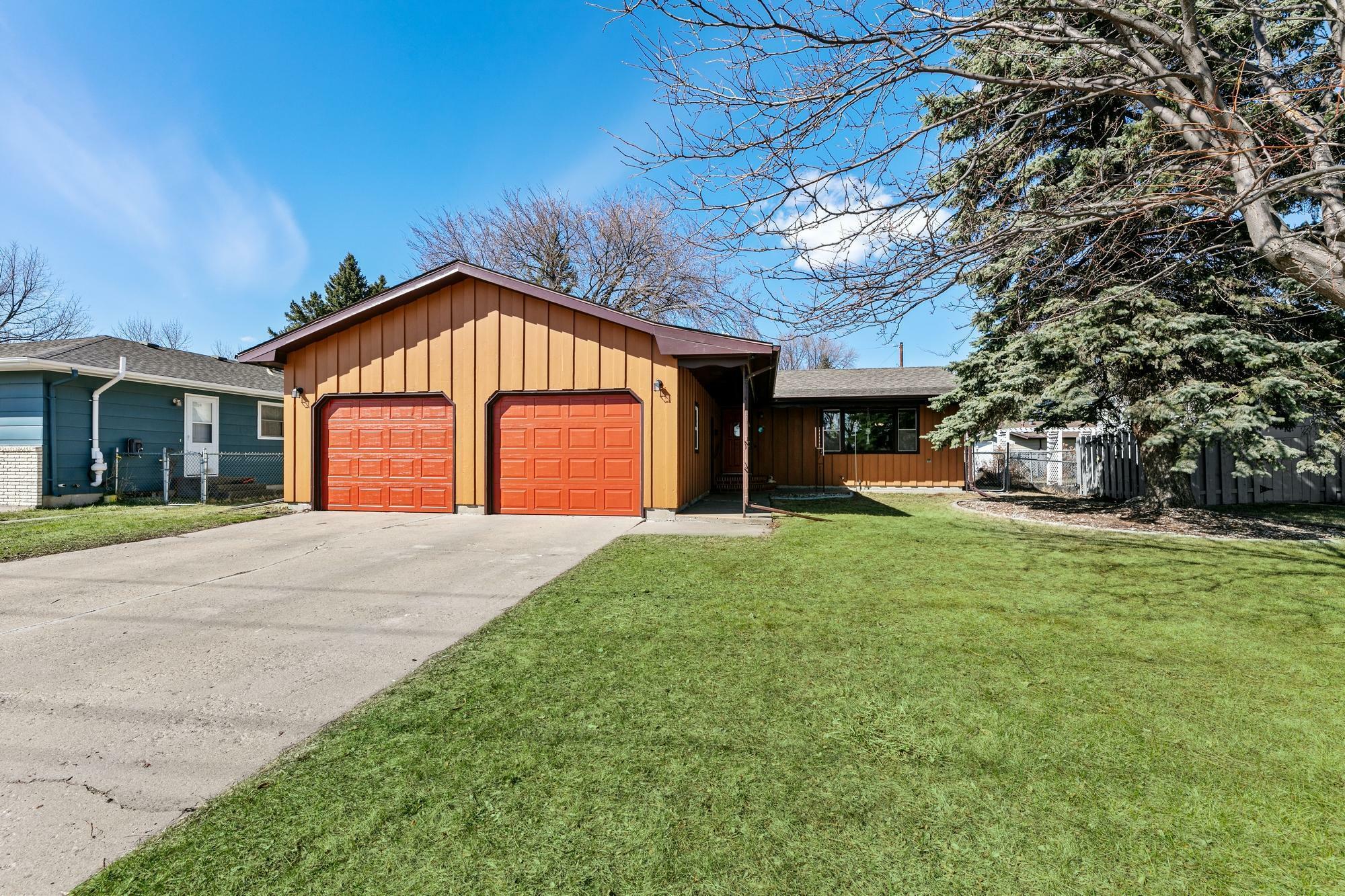 Property Photo: 1422 24th Avenue S MN 56560