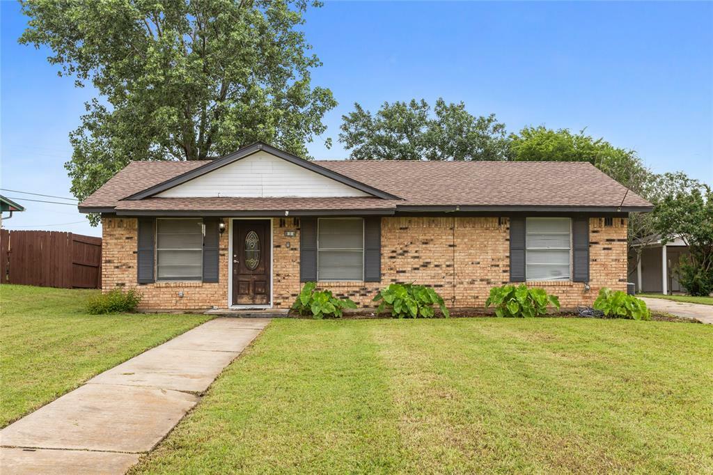 Property Photo: 814 S Western Hills Drive TX 75459