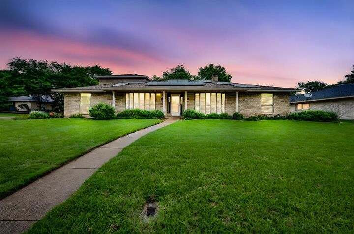 Property Photo:  947 Rock Canyon Drive  TX 75137 