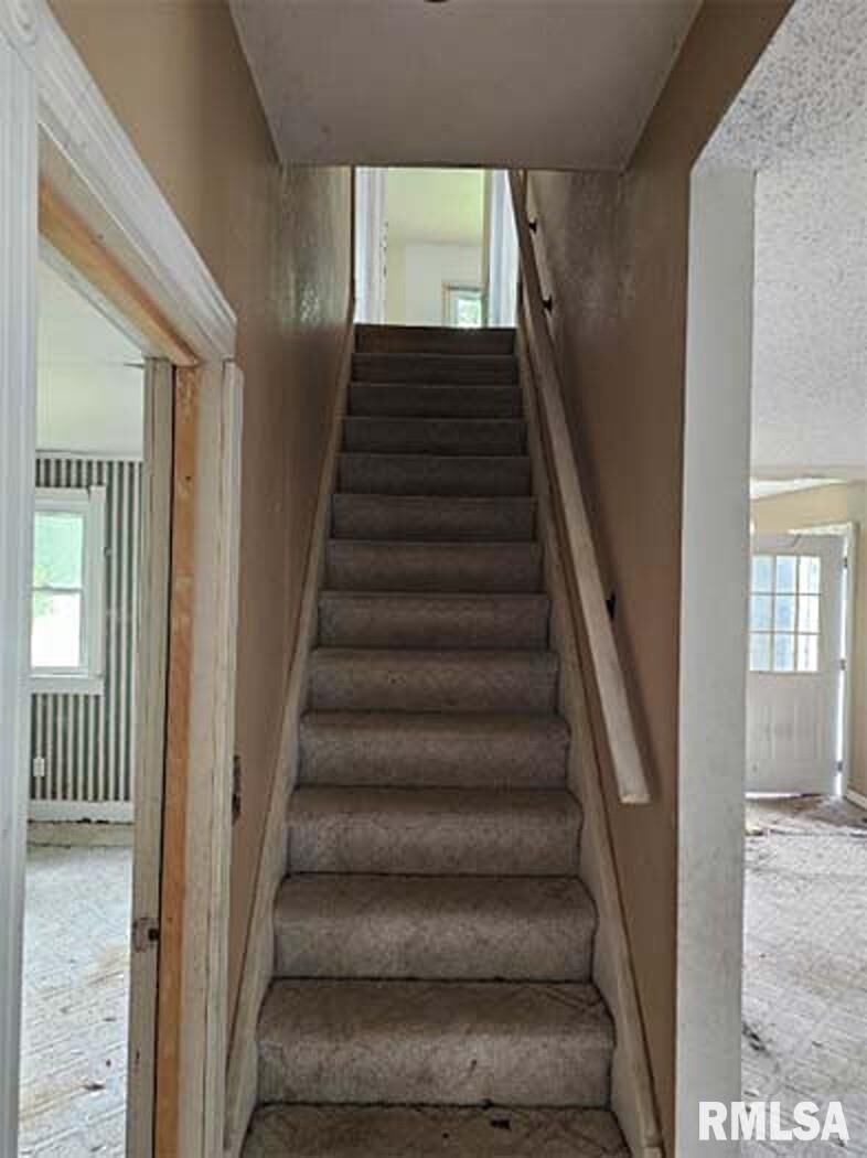 Property Photo:  113 S Franklin Street  IL 62320 