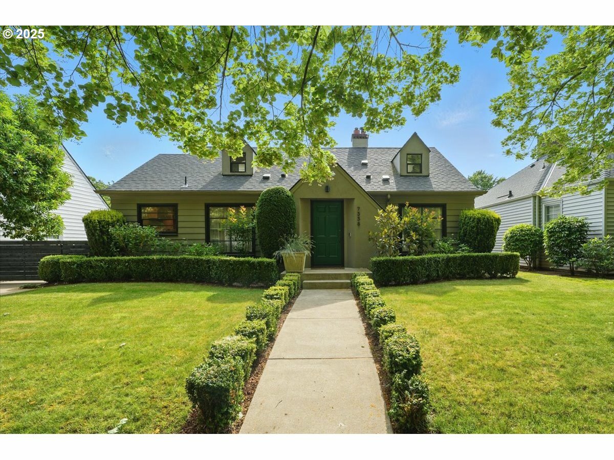 7338 N Chase Ave  Portland OR 97217 photo