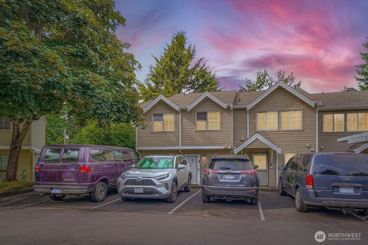 Property Photo:  2100 S 336th Street M1  WA 98003 