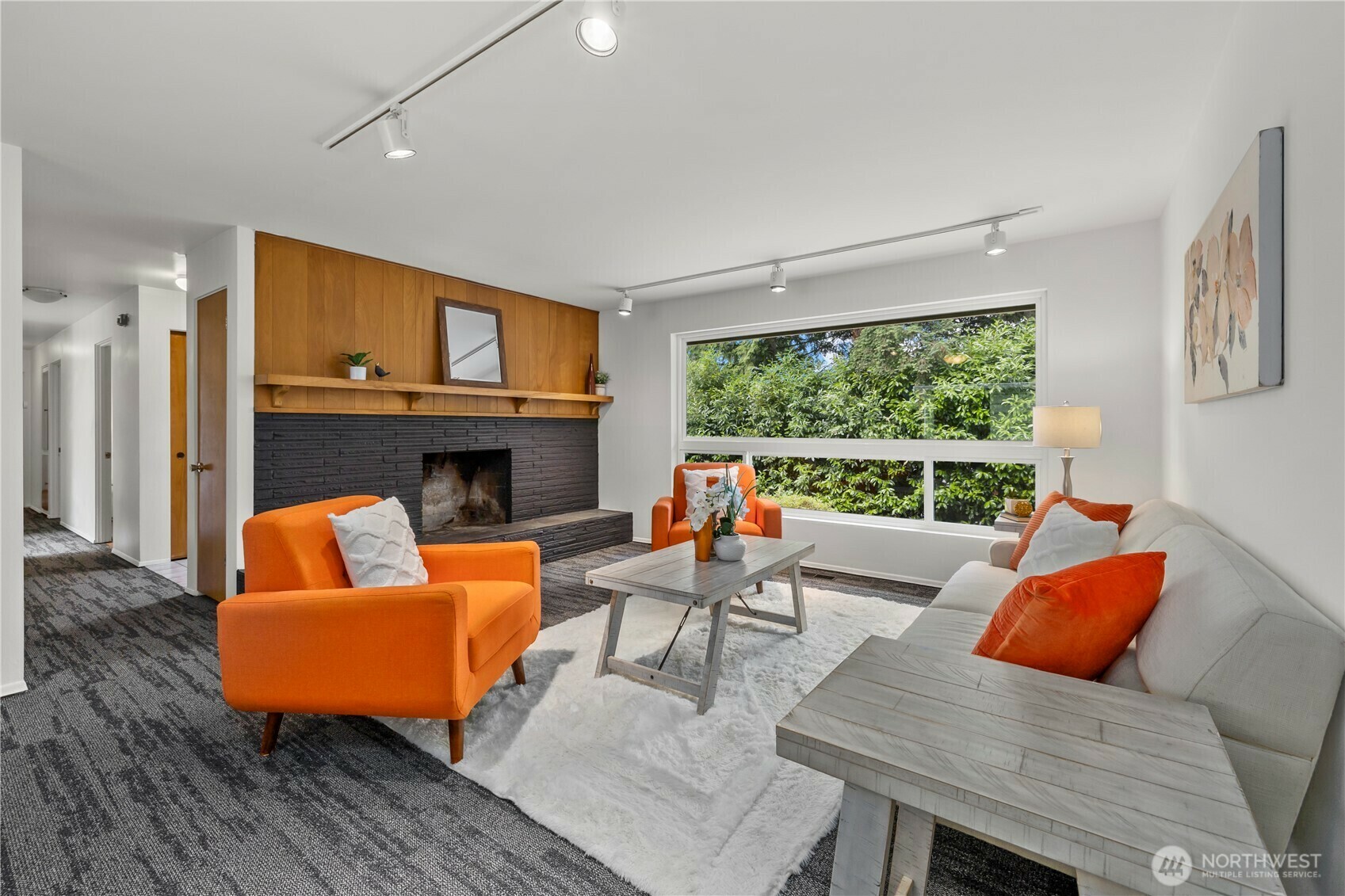 Property Photo: 4117 NE 107th Street WA 98125