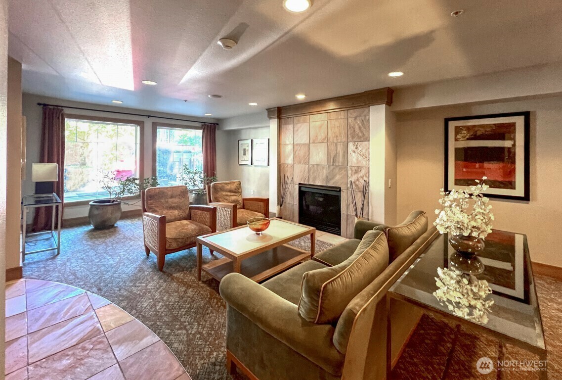 Property Photo:  1545 NW 57th Street 421  WA 98107 
