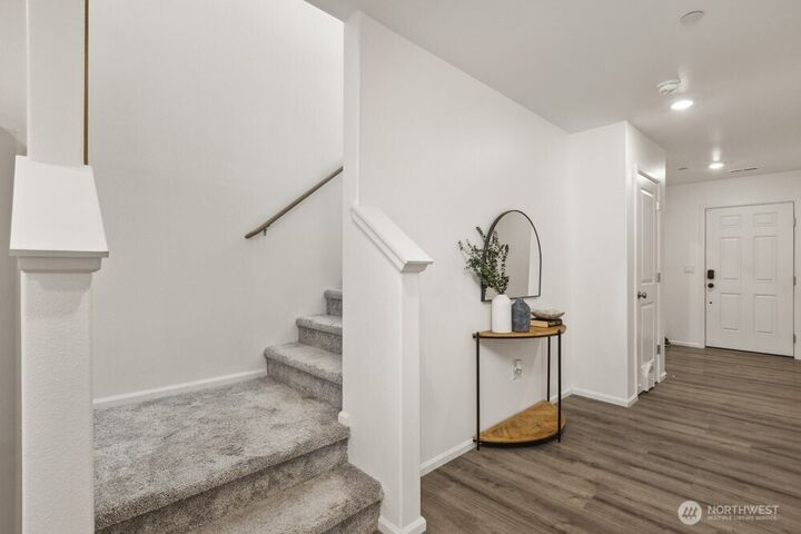 Property Photo:  1709  Fern Street SW  WA 98502 
