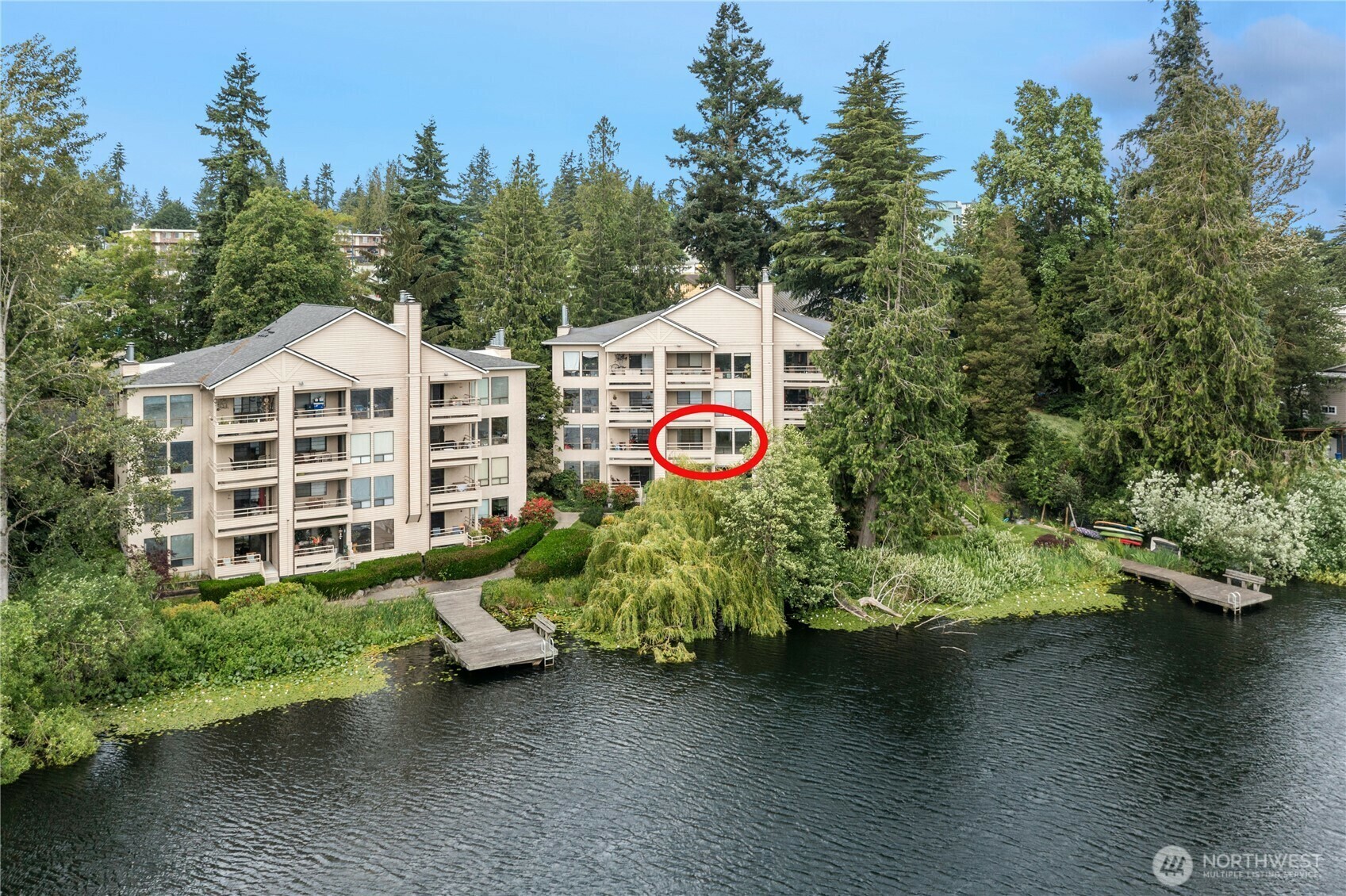 Property Photo: 19528 Echo Lake Place N B202 WA 98133