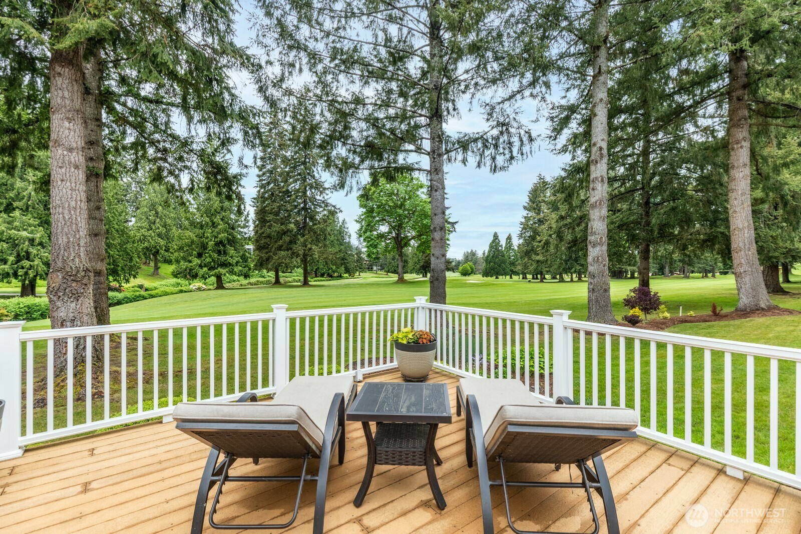 Property Photo: 25403 144th Avenue SE WA 98042
