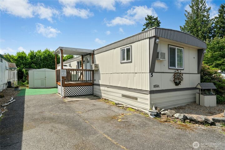 7031 NE 175th Street 5  Kenmore WA 98028 photo