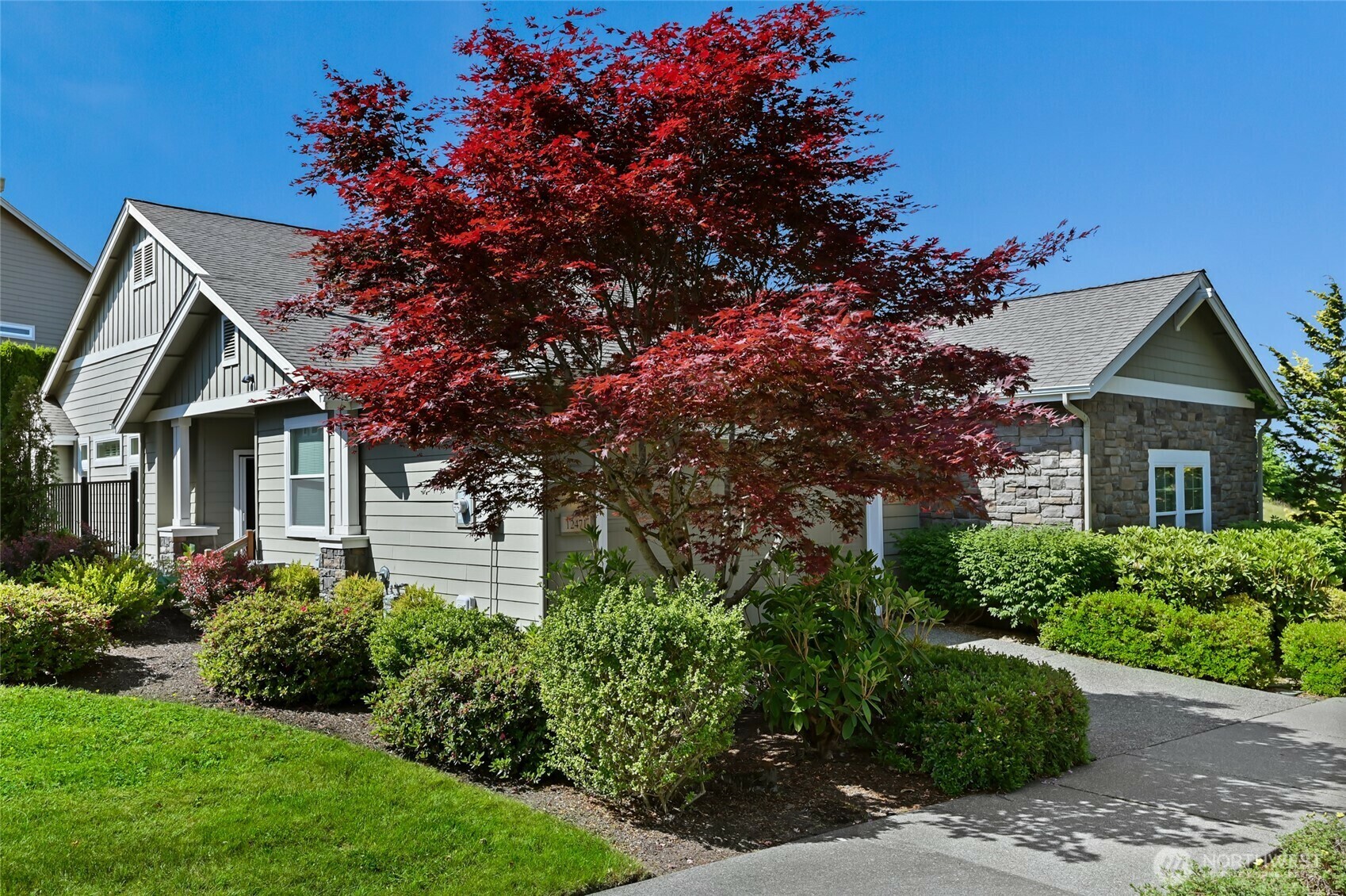 12471  240th Place NE  Redmond WA 98053 photo