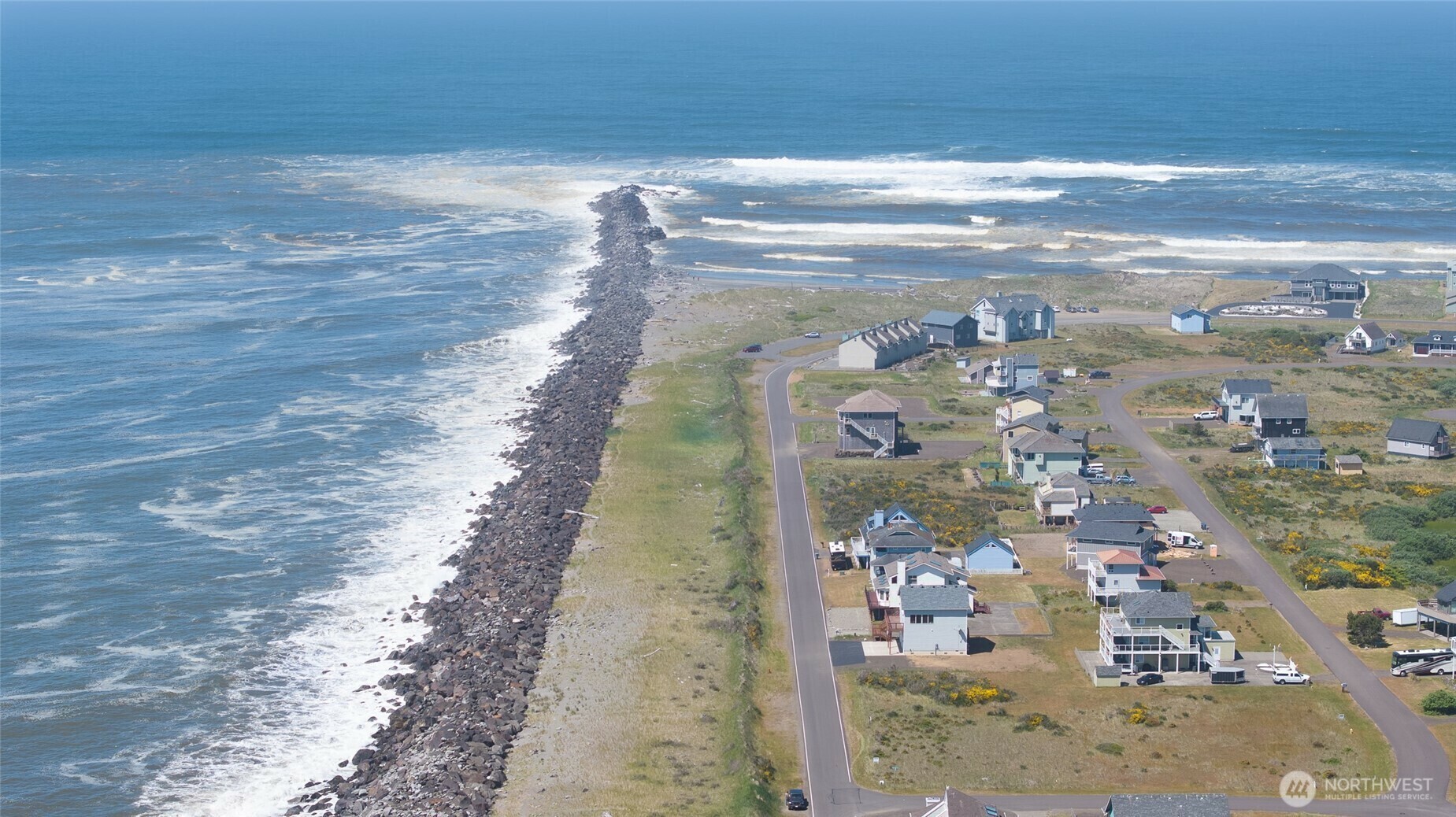 Property Photo: 1511 E Ocean Shores Boulevard SW WA 98569