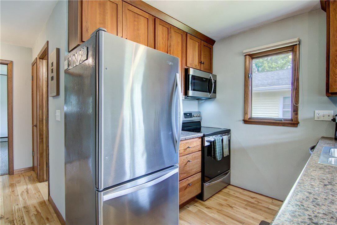 Property Photo: 2809 Ellis Street WI 54701