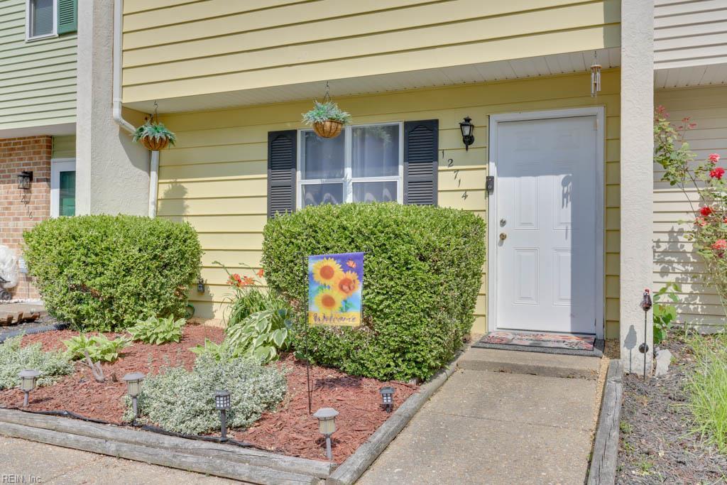 Property Photo:  12714 Woodside Ln  VA 23602 