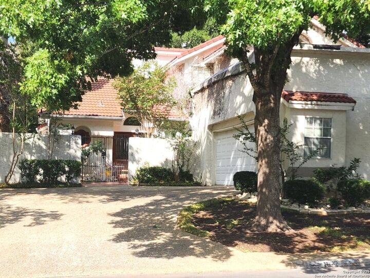 Property Photo: 1022 River Glen W TX 78216