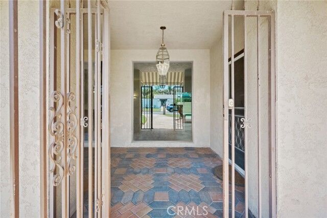 Property Photo:  75406 Montecito Drive  CA 92210 