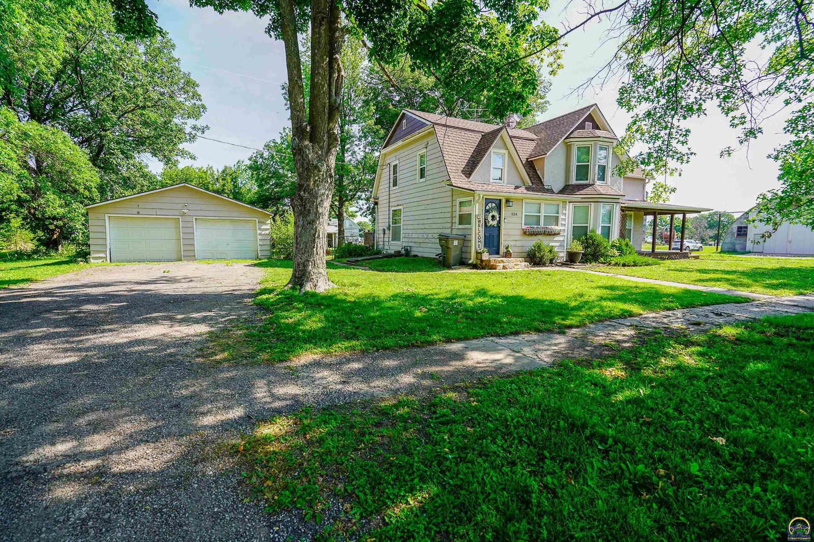 Property Photo: 524 Third St KS 66552