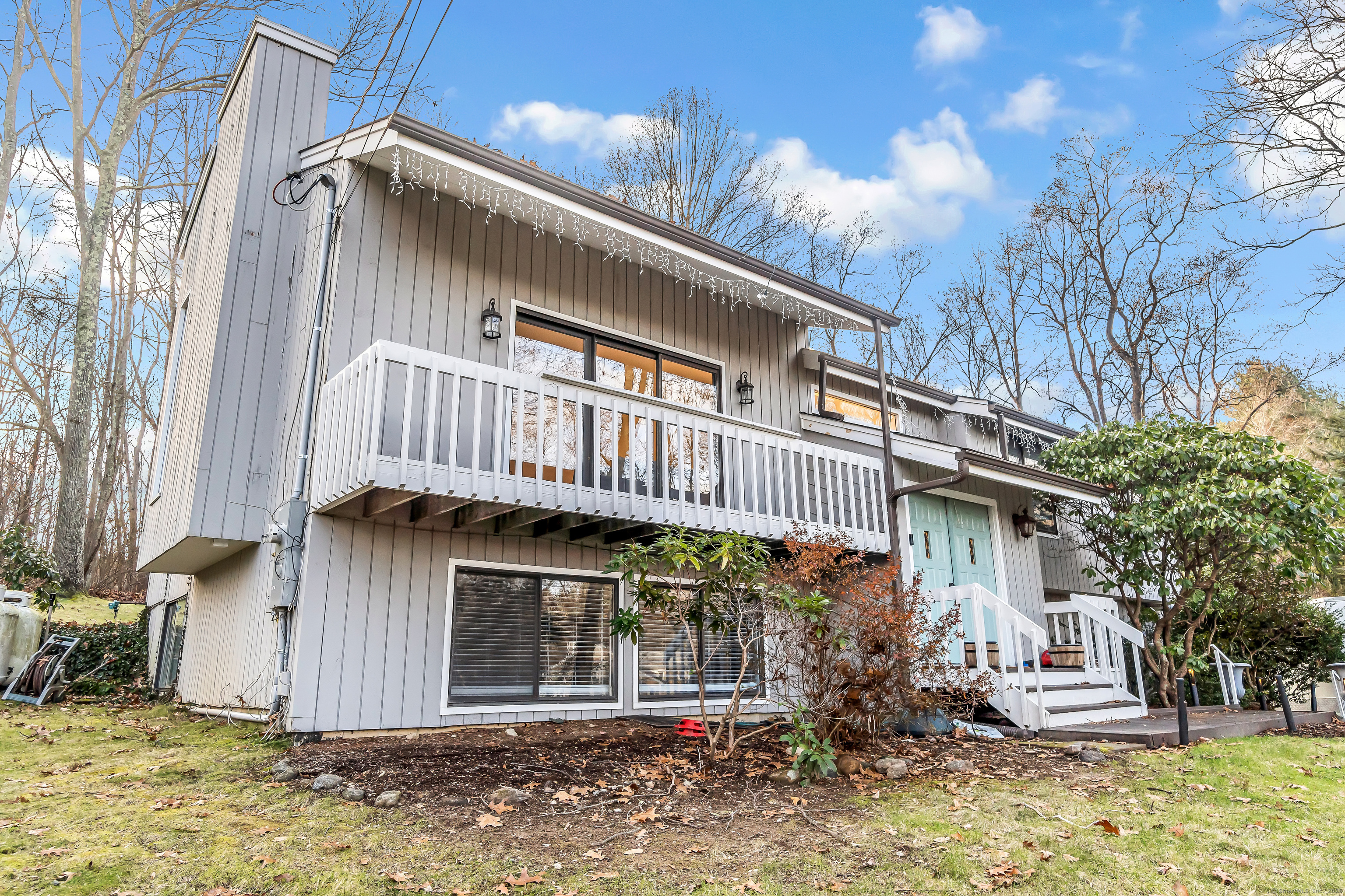Property Photo: 520 Walnut Tree Hill Road CT 06484