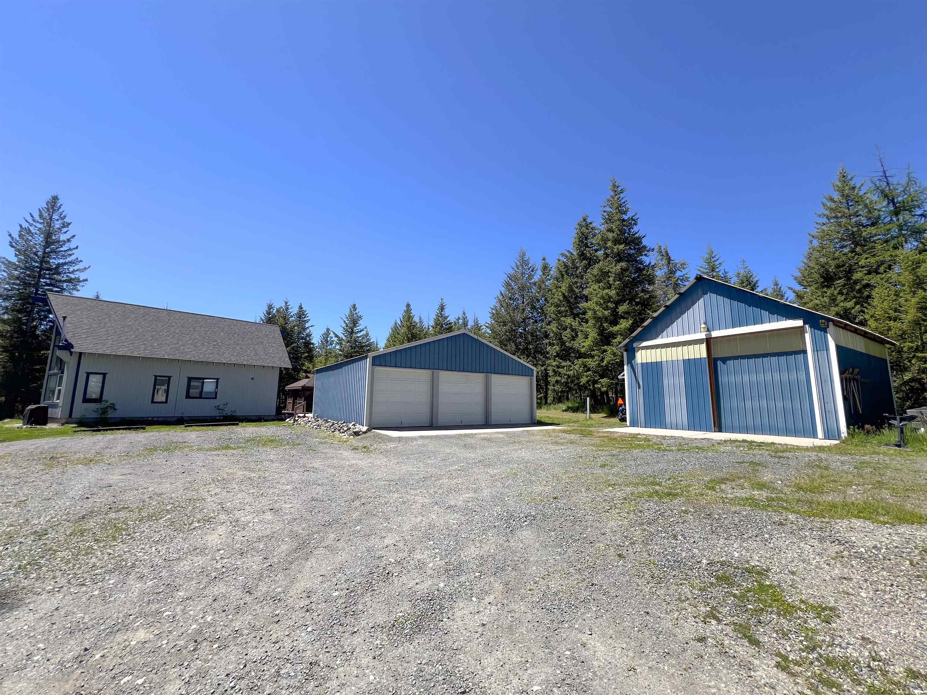 Property Photo: 1572 E 20 Hwy WA 99114
