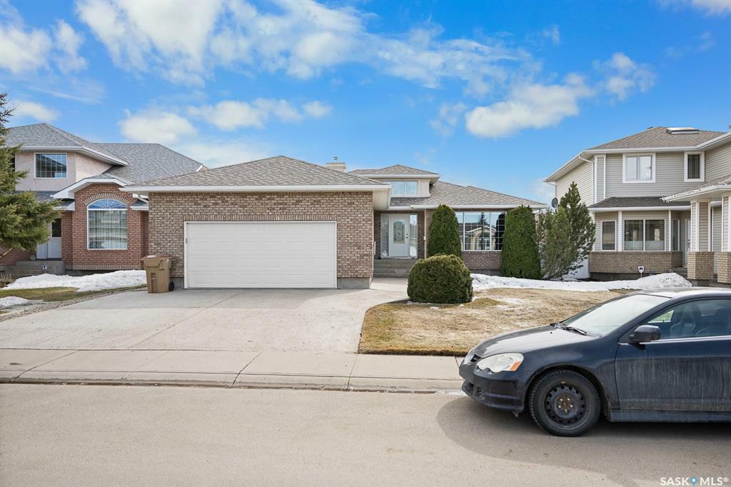 9335 Wascana Mews  Regina SK S4V 2W3 photo