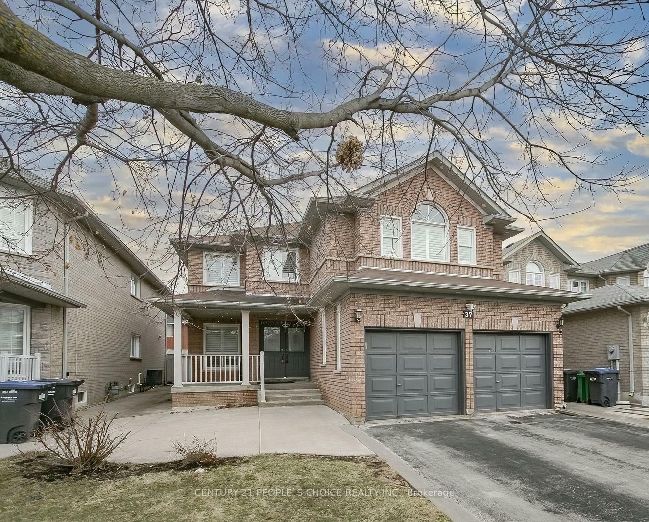 Property Photo: 37 Deerglen Drive Main ON L6R 1M3