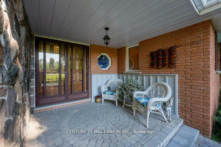 Property Photo: 1264 Olde Base Line Road ON L7C 0J1