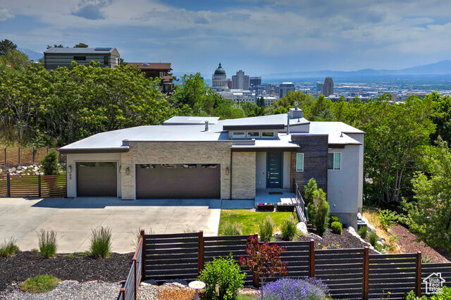 Property Photo: 68 E Columbus Ct UT 84103