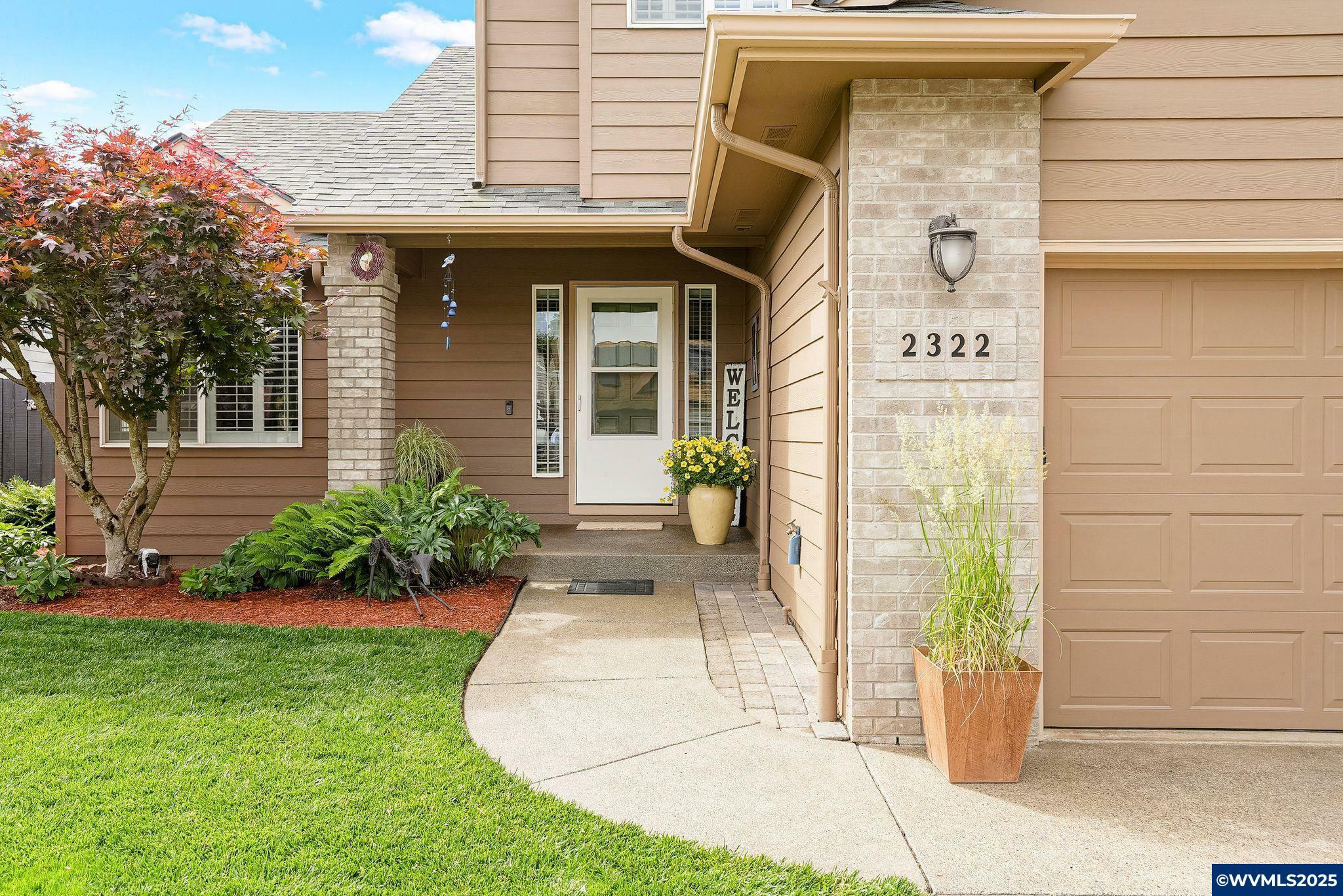 Property Photo: 2322 Blacktail Deer Ct NW OR 97304