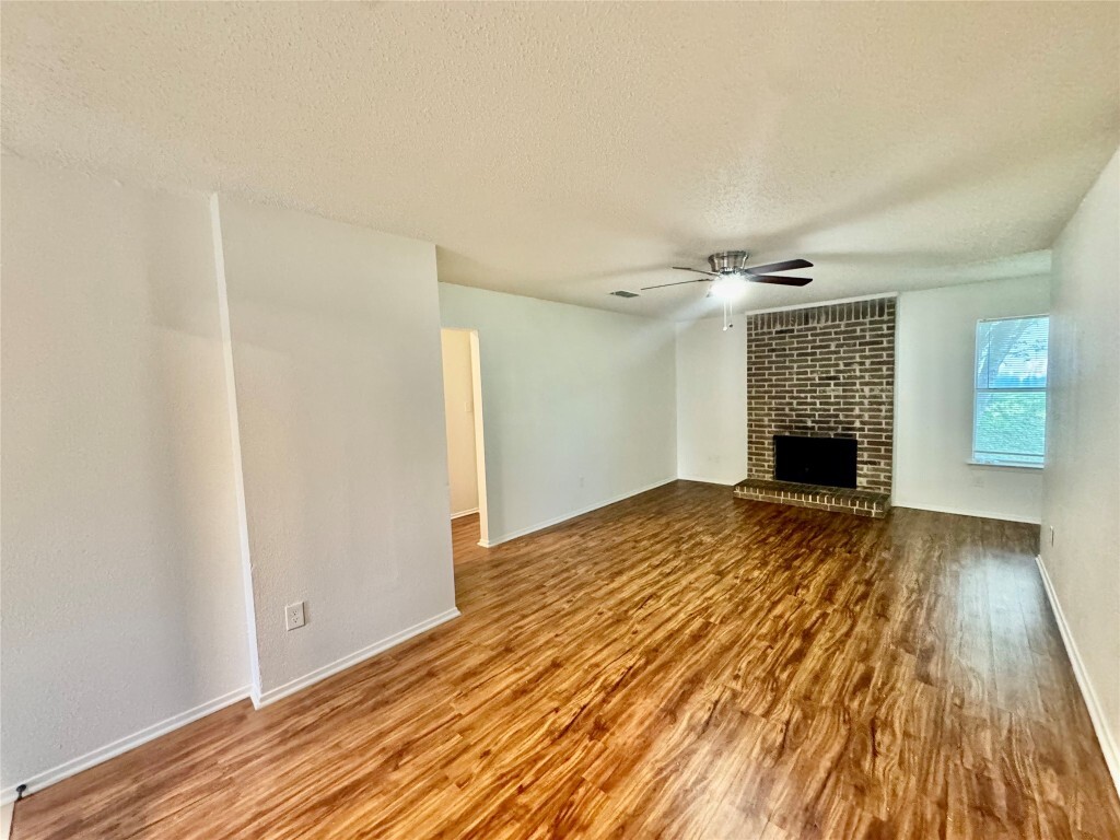 Property Photo: 5105 Purple Sage Drive Unit B TX 78724