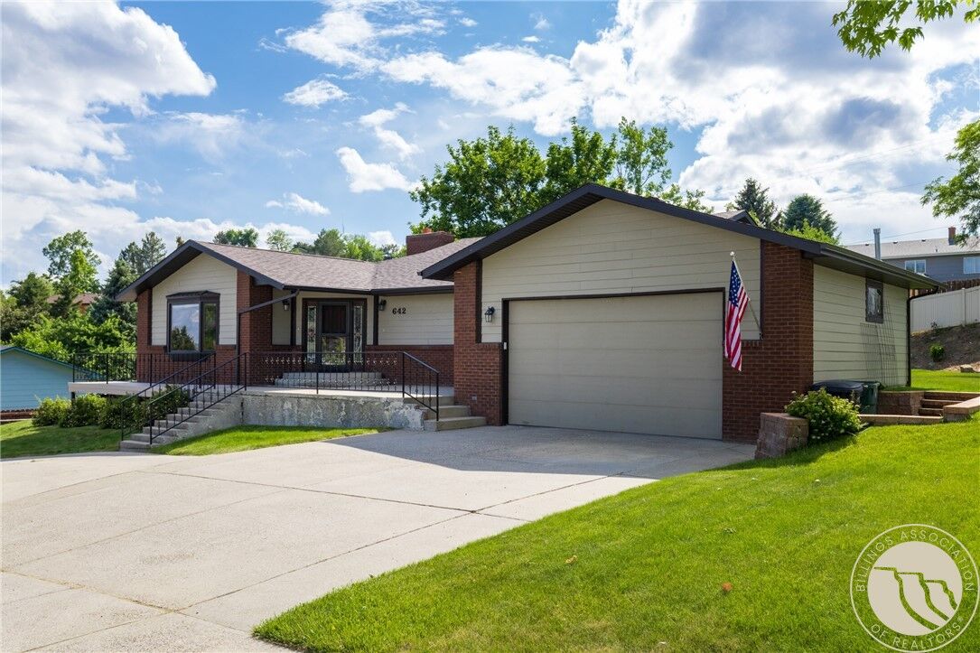 Property Photo: 642 Shamrock Lane MT 59105