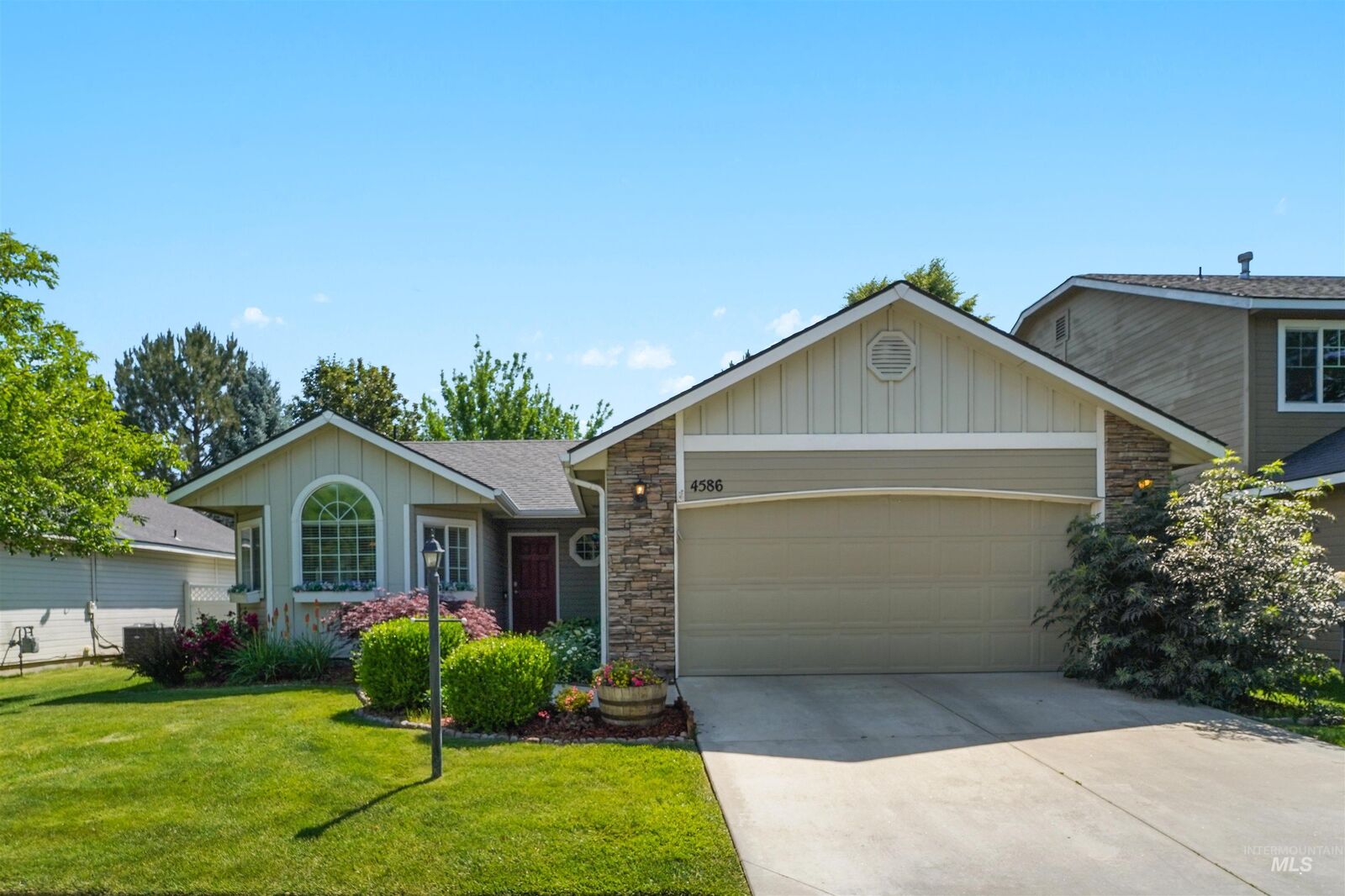 Property Photo: 4586 S Wagon Train ID 83716