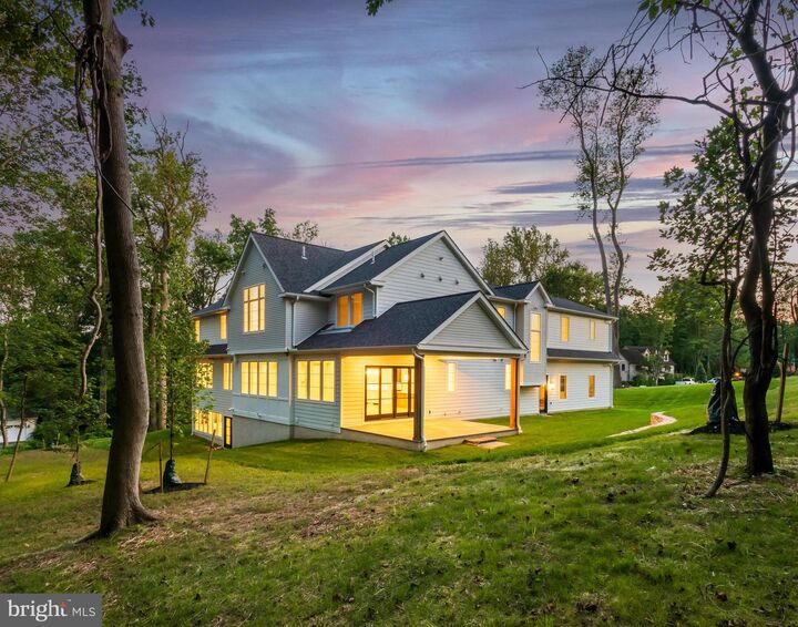 Property Photo: 29 Sandringham Road PA 19004