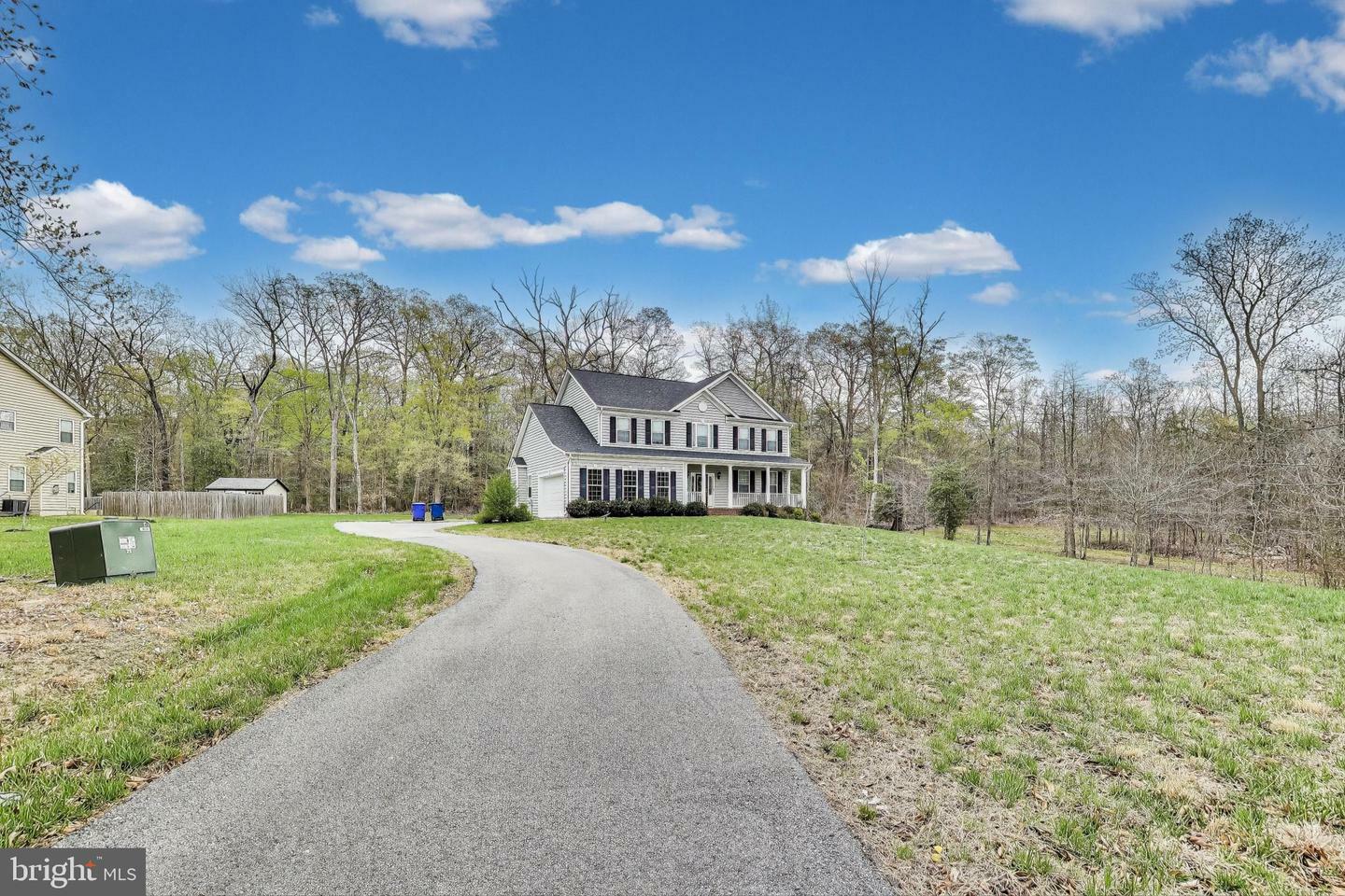 Property Photo: 2844 Deer Creek Court MD 20640