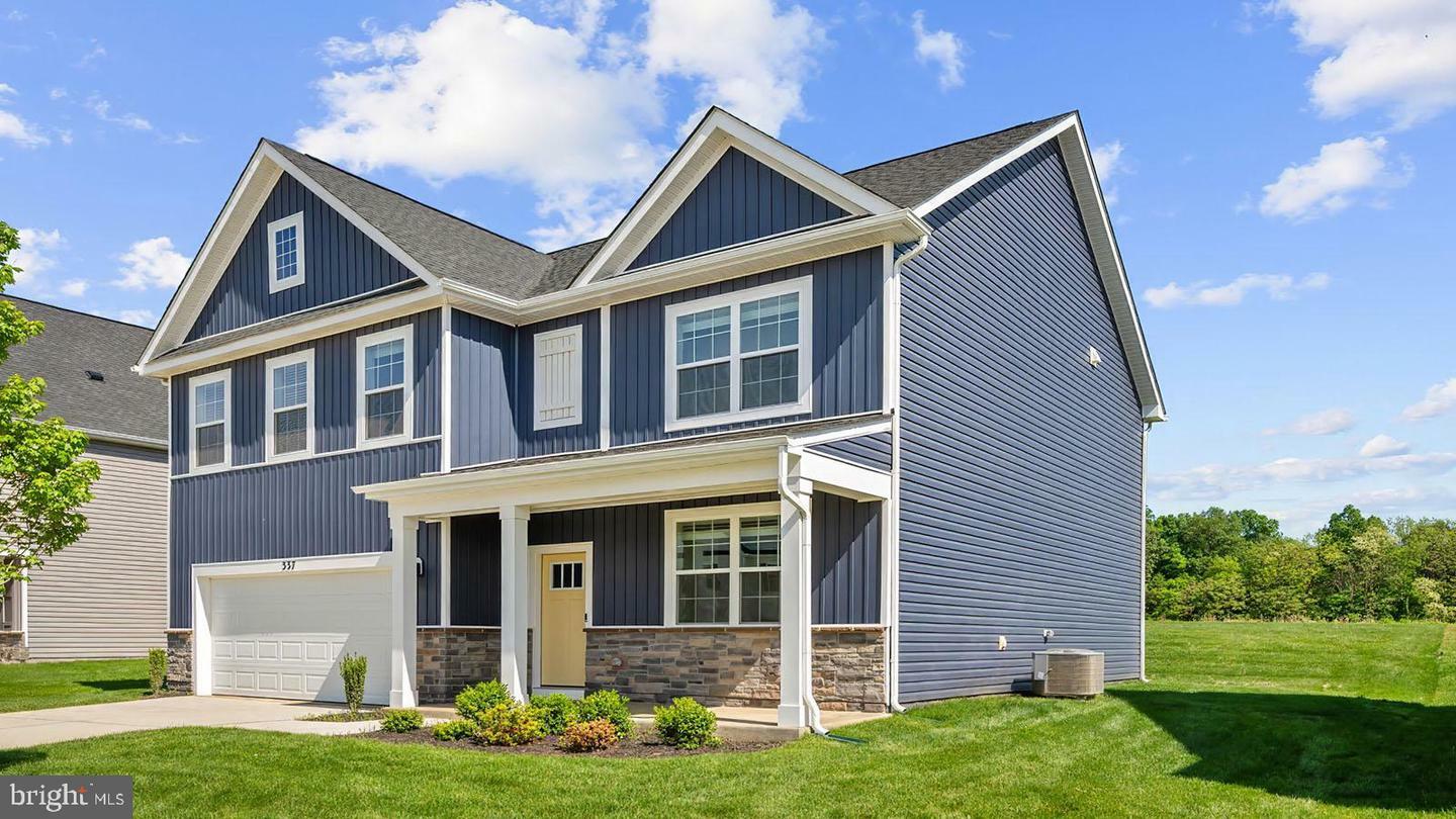 Property Photo: 610 Atkinson Street WV 25442