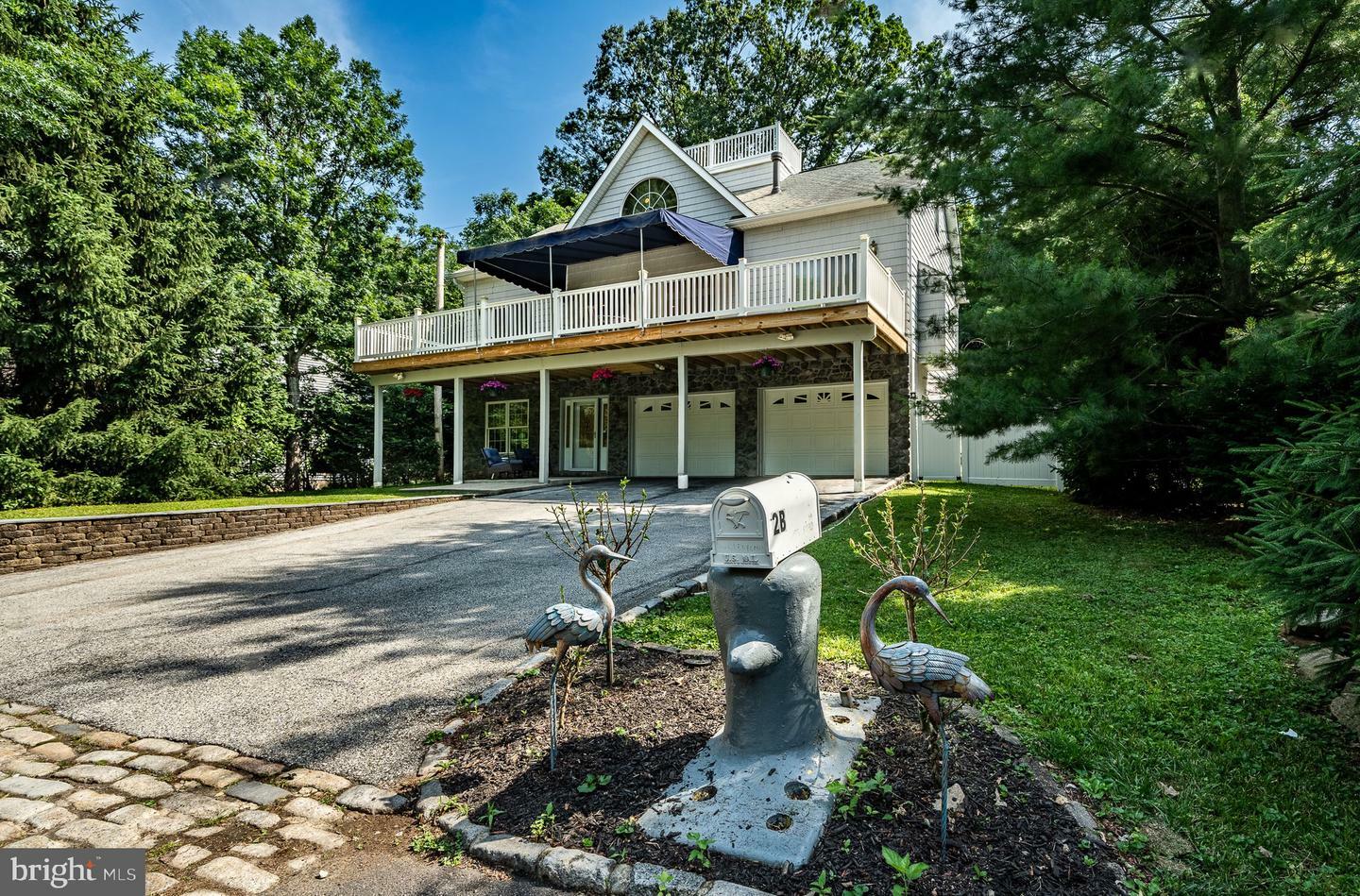 Property Photo: 2 River Road B PA 19128