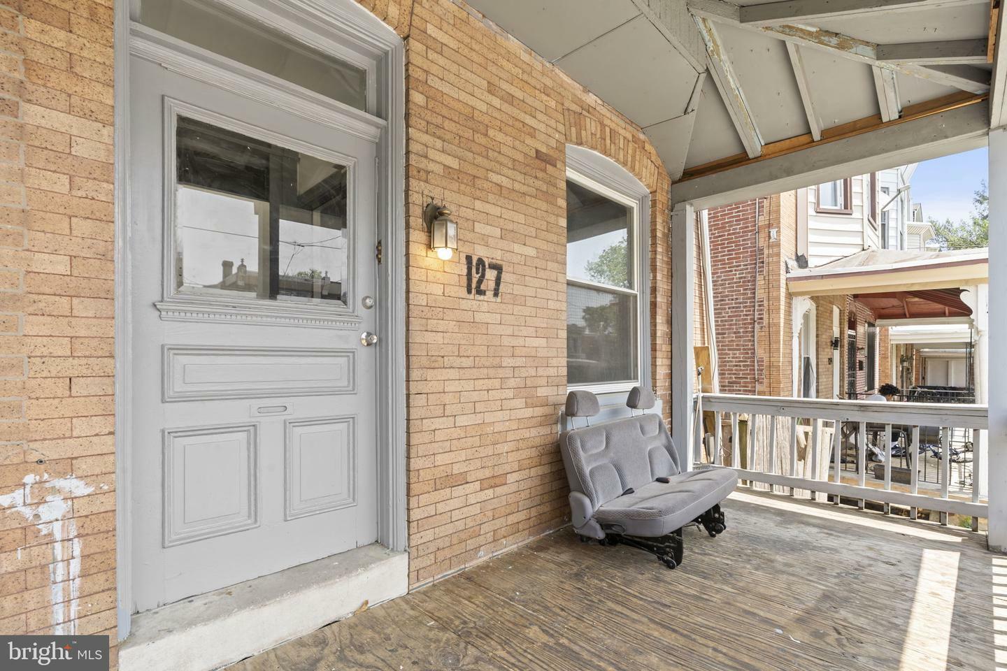 Property Photo: 127 E Wellens Avenue PA 19120