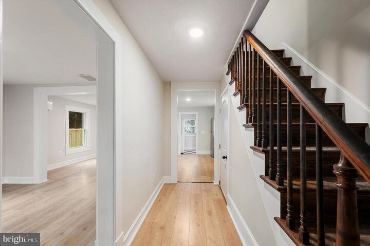 Property Photo: 553 Highland Avenue VA 22601