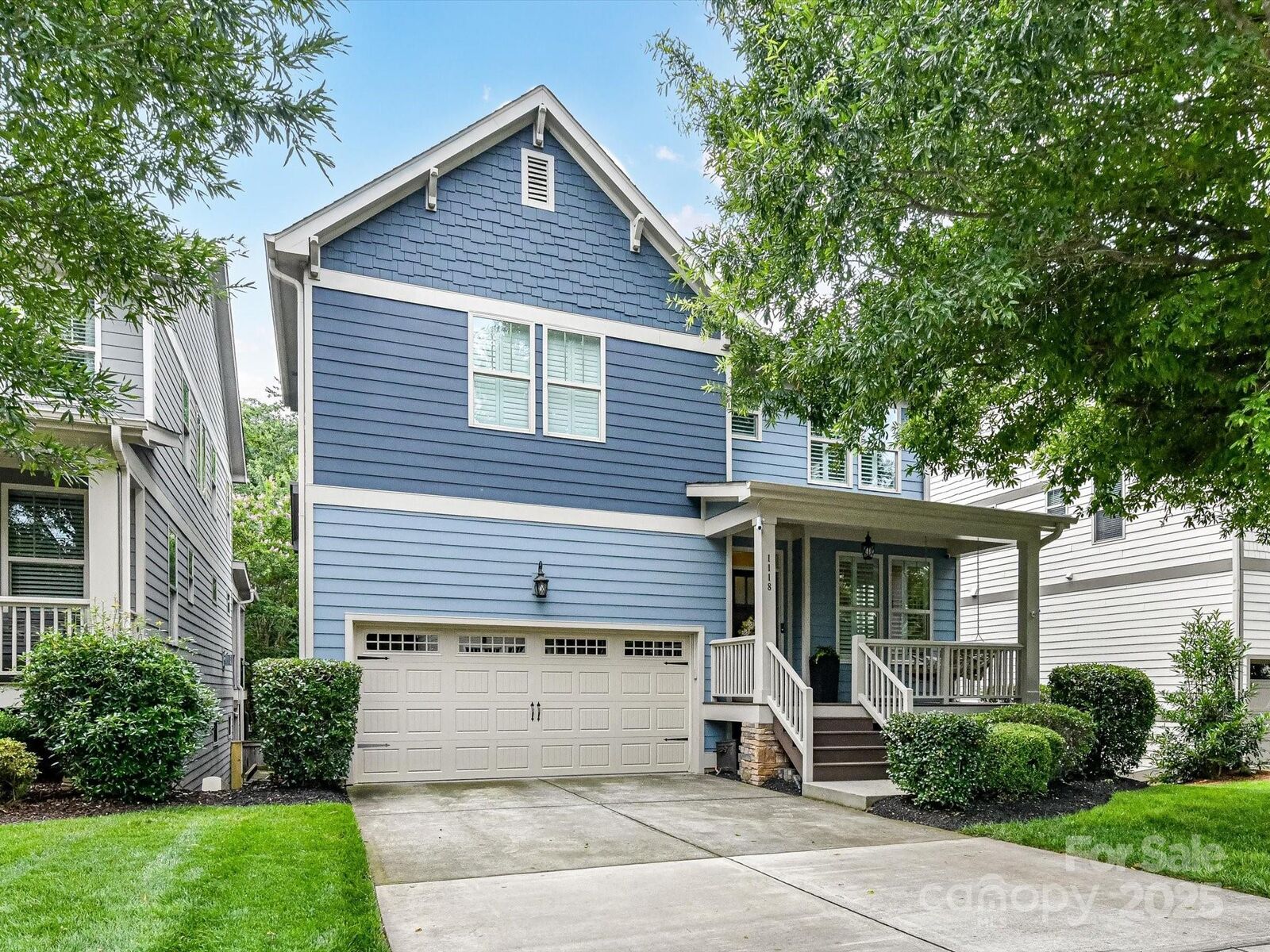 Property Photo:  1118 Yale Place  NC 28209 