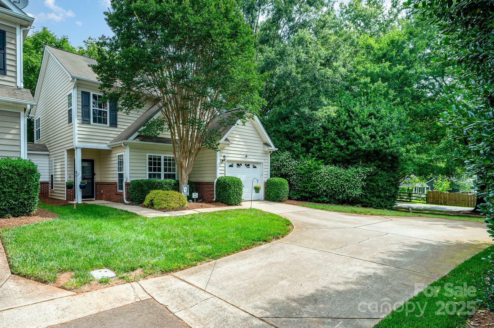 Property Photo: 4703 David Cox Road NC 28269