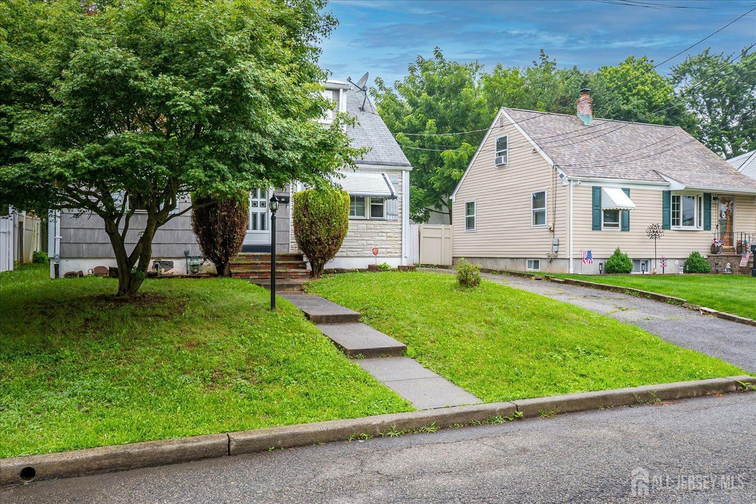 Property Photo: 115 W Woodbridge Avenue W NJ 08830