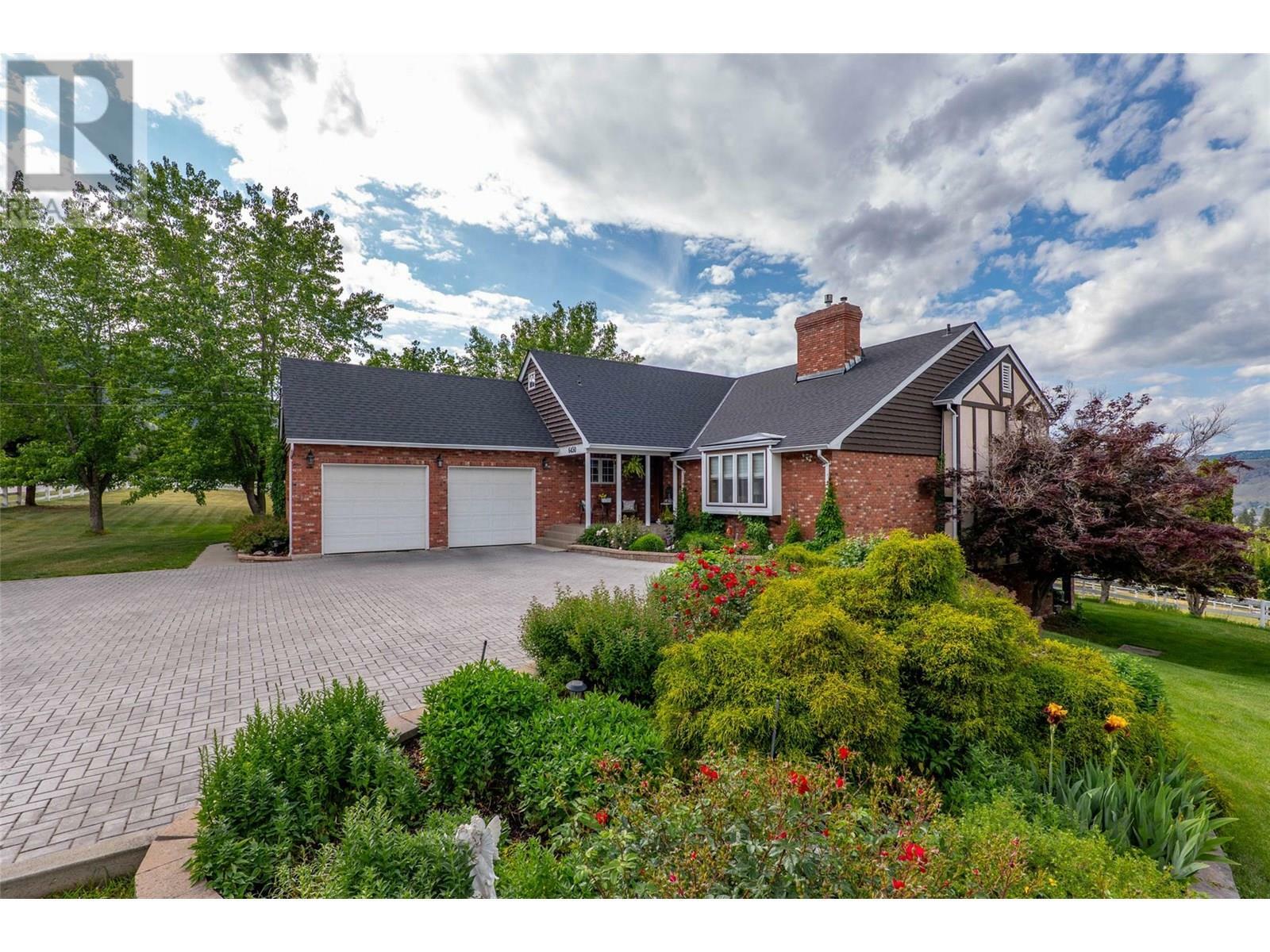 6450 Meadowland Crescent South  Kamloops BC V2C 6X3 photo