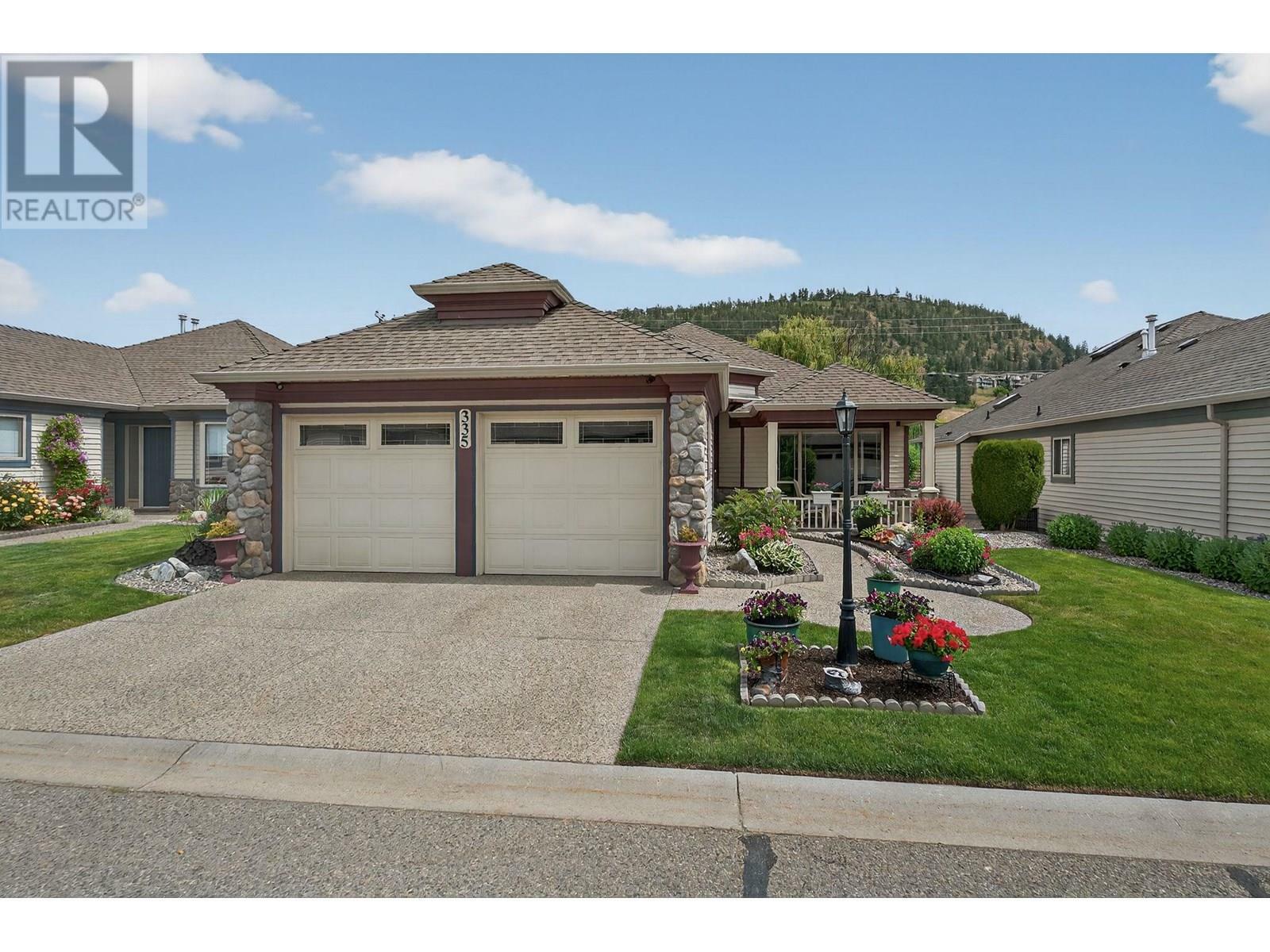 Property Photo: 550 Yates Road 335 BC V1V 1Z4